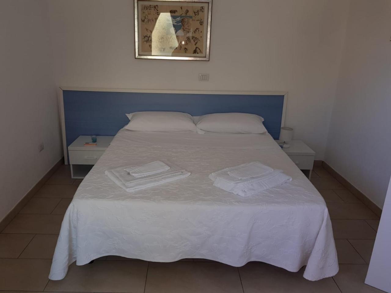 Bed and Breakfast La Nave Sul Mare Di Taormina Letojanni Exterior foto